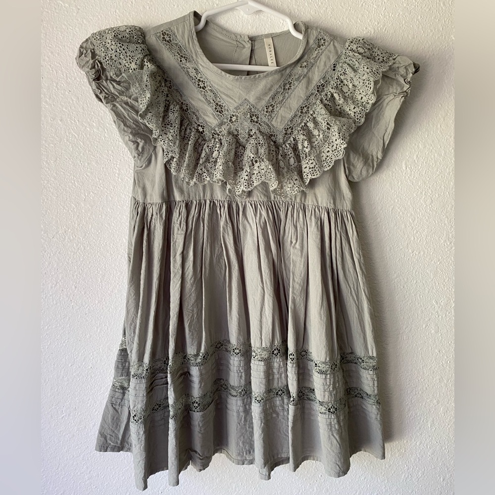 Noralee Girls Dress Size 6 Sage Green with Ruffles Vintage Inspired Girl Dress
